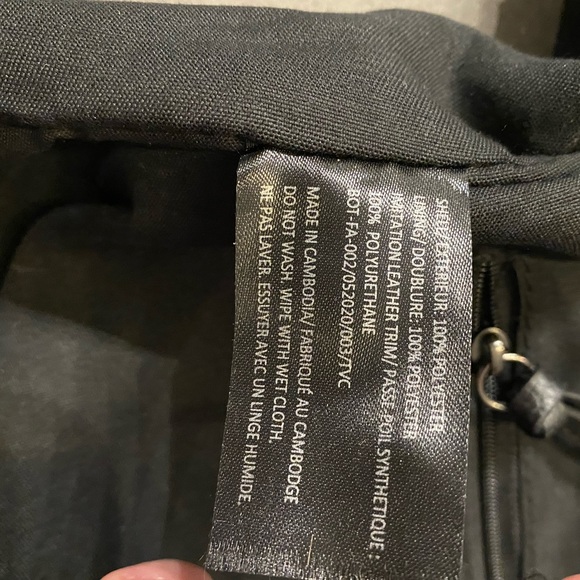 Botkier small backpack purse - Picture 4 of 4